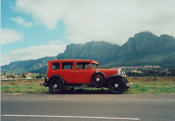 1929 BUICK 50 AT THE INLAND AND EAST SIDE OF TABLE MOUNTAIN